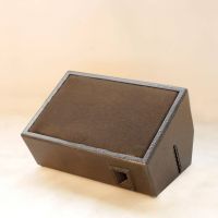 L track - finition peinture granule vue 2- Retour de scene puissant et précis - peu sensible aux larsens