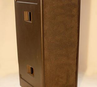 vue 5 Djeconcept caisson infra bass 2 x18 pouces