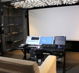 Vue mobilier studio + structure ecran cinema